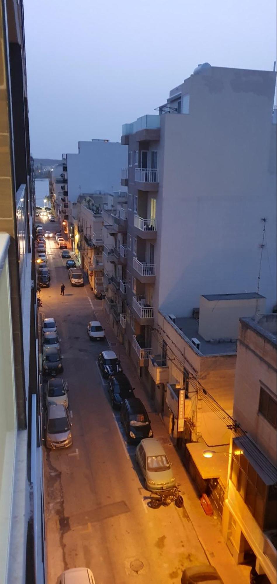 Centre Point Comfort Apartment San Pawl il-Baħar Eksteriør bilde