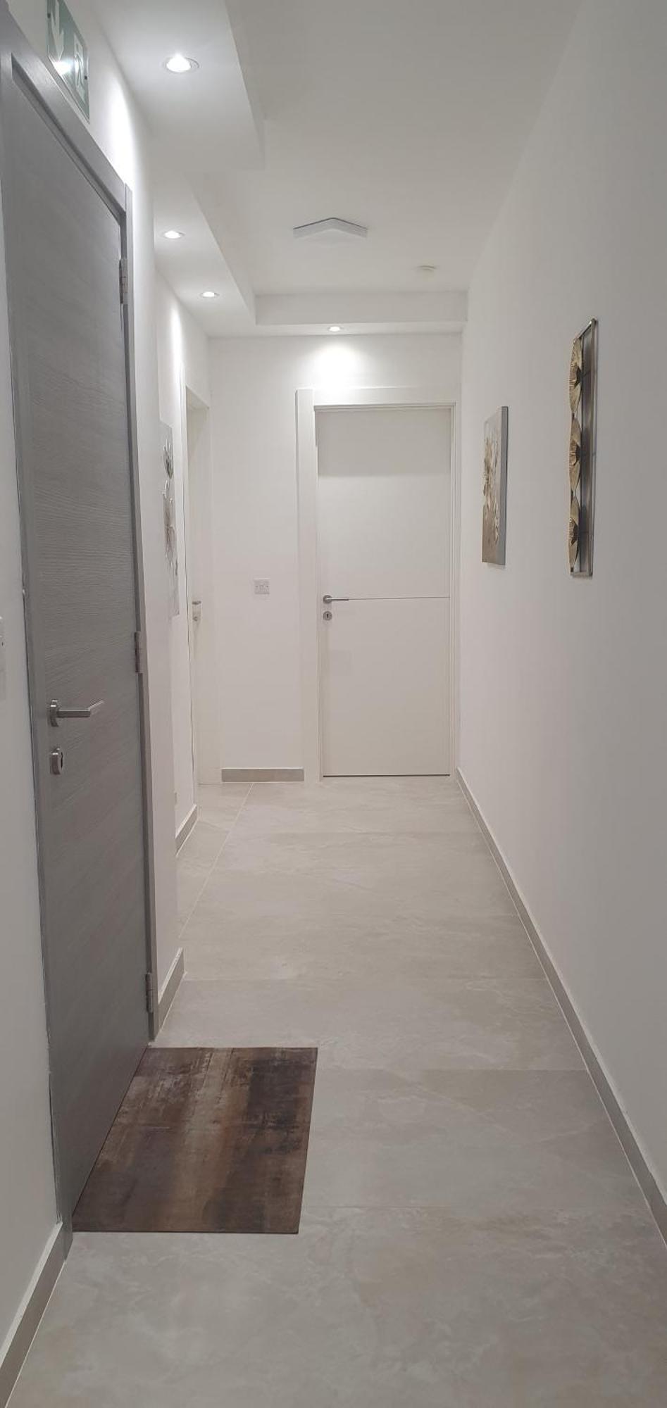 Centre Point Comfort Apartment San Pawl il-Baħar Eksteriør bilde